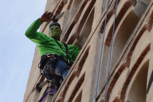 hulk-su-campanile-biella