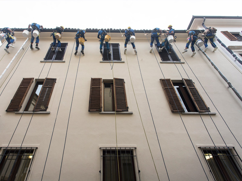Rifacimento facciate senza ponteggi: ecco come fare
